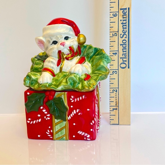 Vintage Retired Red/Green 2-Piece Playful Kitty Holiday Candy Dish by Fitz&Floyd - Picture 8 of 10